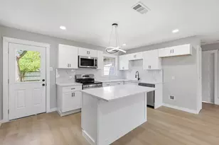 1721 Jocyle St, Arlington, TX 76010 - Photo 8