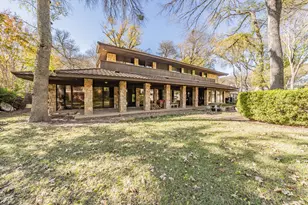 4829 Overton Woods Dr, Fort Worth, TX 76109 - Photo 2