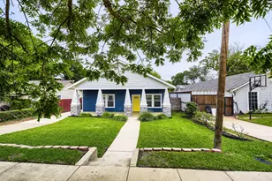 210 W Oak St, Mansfield, TX 76063 - Photo 2