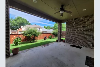 1909 Maggis Meadow Lane, Rowlett, TX 75089 - Photo 18