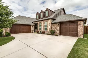 1221 Yosemite Way, Burleson, TX 76028 - Photo 1