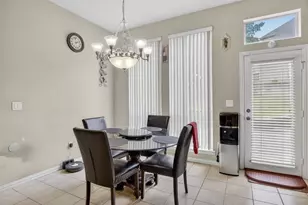 2416 Park Run Dr, Arlington, TX 76016 - Photo 14
