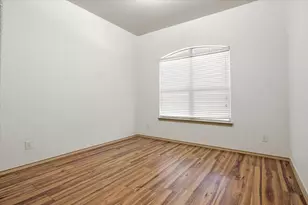 714 Bayou Dr, Glenn Heights, TX 75154 - Photo 20