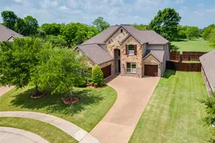 10002 Edgeway Cir, Rowlett, TX 75089 - Photo 2