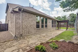 10002 Edgeway Cir, Rowlett, TX 75089 - Photo 32