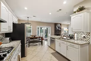 1605 Weatherwood Dr, Flower Mound, TX 75028 - Photo 14