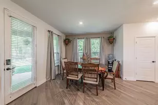 1041 Auburn Dr, Justin, TX 76247 - Photo 12