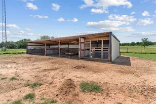 377 Russell Ln, Weatherford, TX 76087 - Photo 36