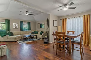 2909 Post Oak Dr, Euless, TX 76039 - Photo 6