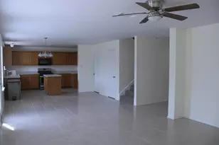 218 Jacob Ct, Glenn Heights, TX 75154 - Photo 4