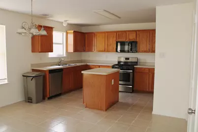 218 Jacob Court, Glenn Heights, TX 75154 - Photo 6