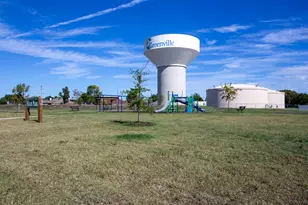 604 Moseley Ln, Greenville, TX 75402 - Photo 14