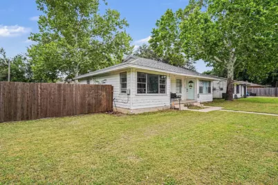 802-804 Plum Street, Sanger, TX 76266 - Photo 14