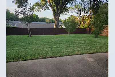 608 Shelmar Drive, Euless, TX 76039 - Photo 2