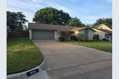 608 Shelmar Drive, Euless, TX 76039 - Photo 1