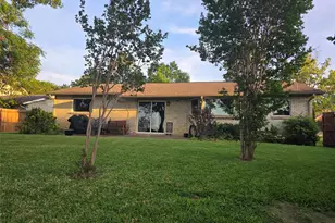 608 Shelmar Dr, Euless, TX 76039 - Photo 4