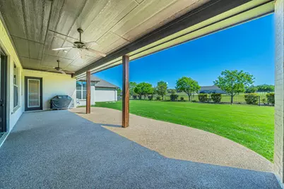 100 Helton Drive, Granbury, TX 76049 - Photo 18