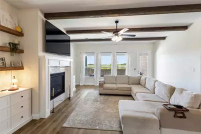 1073 Fleetwood Drive, Justin, TX 76247 - Photo 6