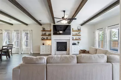 1073 Fleetwood Drive, Justin, TX 76247 - Photo 4