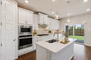 2564 Durango Dr, Carrollton, TX 75010 - Photo 4