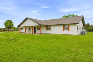 621 Co Rd 484, Stephenville, TX 76401 - Photo 32