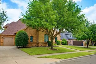 7713 Silverleaf Dr, North Richland Hills, TX 76182 - Photo 4