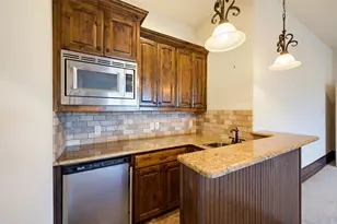 7713 Silverleaf Dr, North Richland Hills, TX 76182 - Photo 34