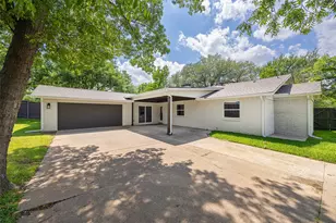12256 Cox Ln, Dallas, TX 75244 - Photo 32