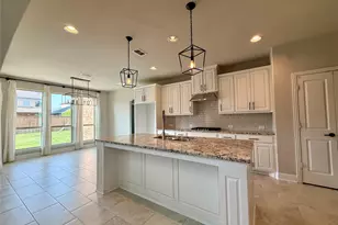 509 Lomax Ln, Fort Worth, TX 76131 - Photo 6