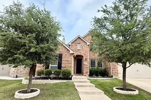 509 Lomax Ln, Fort Worth, TX 76131 - Photo 2