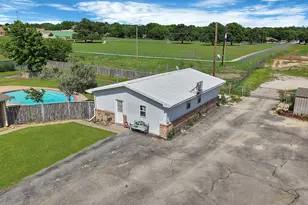 1815 Newport Rd, Weatherford, TX 76086 - Photo 24