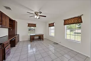 1815 Newport Rd, Weatherford, TX 76086 - Photo 10