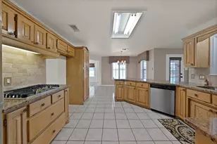 1815 Newport Rd, Weatherford, TX 76086 - Photo 6