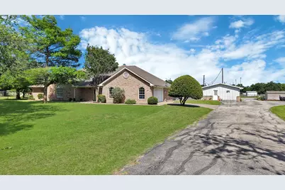 1815 Newport Road, Weatherford, TX 76086 - Photo 2
