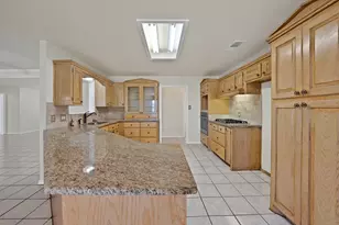 1815 Newport Rd, Weatherford, TX 76086 - Photo 8