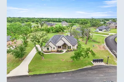 105 Clayton Crossing, Springtown, TX 76082 - Photo 34