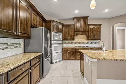 12731 Bella Roma Drive, Fort Worth, TX 76126 - Photo 10