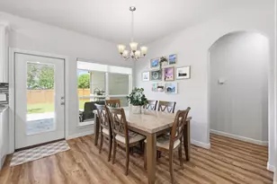 1125 Oxford St, River Oaks, TX 76114 - Photo 10