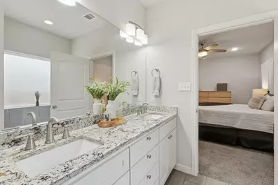 1125 Oxford Street, River Oaks, TX 76114 - Photo 32