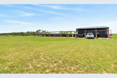 6384 US Hwy 281 S, Jacksboro, TX 76458 - Photo 32