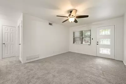 1710 Western Park Drive, Dallas, TX 75211 - Photo 4