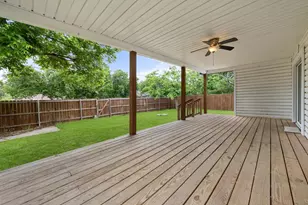 1710 Western Park Dr, Dallas, TX 75211 - Photo 2