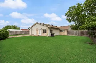 518 Colonial Dr, Garland, TX 75043 - Photo 30