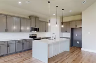 2337 SE 4th St, Grand Prairie, TX 75051 - Photo 6
