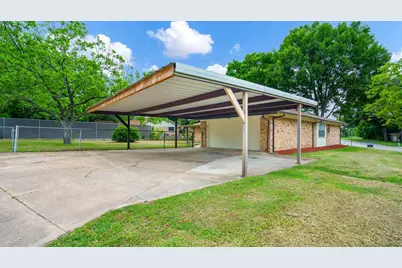 400 Brook Hollow Circle, DeSoto, TX 75115 - Photo 24