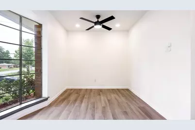 400 Brook Hollow Circle, DeSoto, TX 75115 - Photo 4