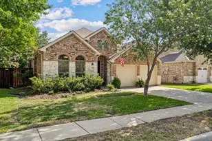 2428 Dove Creek Dr, Little Elm, TX 75068 - Photo 2