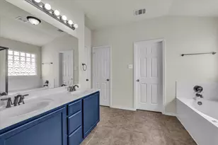 9937 Iron Horse Trail, Waco, TX 76708 - Photo 14