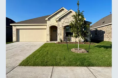 812 Black Hawk Drive, Princeton, TX 75407 - Photo 1