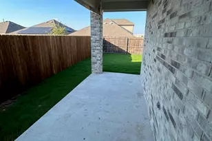 812 Blackhawk Dr, Princeton, TX 75407 - Photo 18